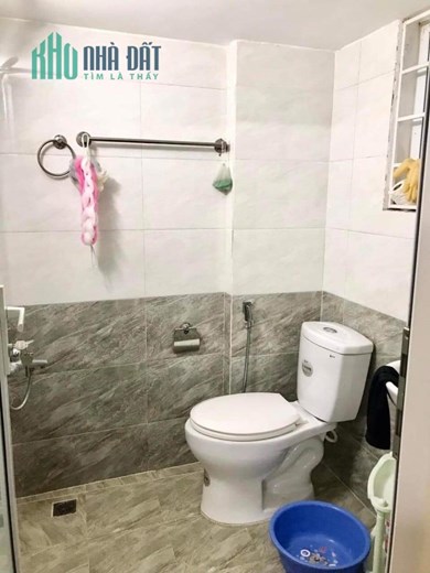 Bán nhà Hào Nam 32m² cực đẹp ngõ nông, rộng, ở luôn 3.8 tỷ