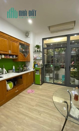 Bán căn hộ LICOGI 19 số 25 Tân Mai, 89m, 2PN, lo góc 2 ban công,  full nội thất.