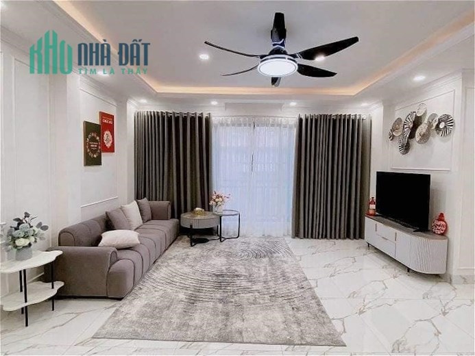 Bán nhà mặt phố Lê Trọng Tấn, Hà Đông, 60m2x5T, mt5m, 12.5 tỷ kinh doanh đỉnh