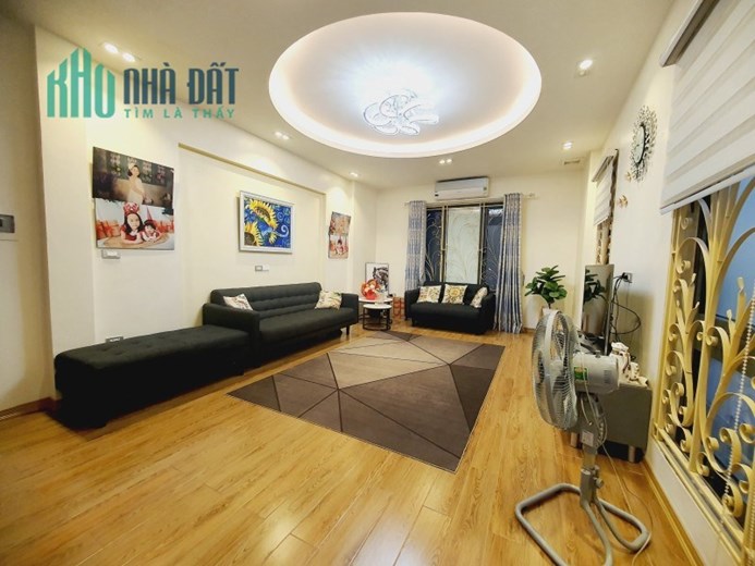 Bán nhà mặt ngõ Tây Sơn Đống Đa 35mx6T  lô góc ngõ thông gần phố ở ngay nhingr 6 tỷ lh 0975124520