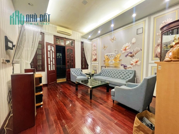 Bán nhà Phân Lô Lạc Trung 75m2, 4 Tầng, Mt 5m, vỉa hè – ô tô tránh- kinh doanh, giá 16 tỷ