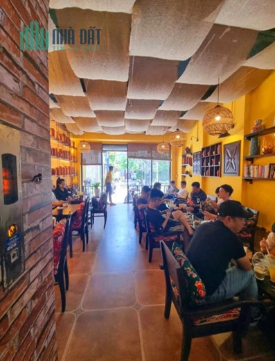 Bán tòa nhà văn phòng 2 mặt ngõ Nguyên Hồng, 90m2 7 tầng mặt tiền 5m giá 35 tỷ