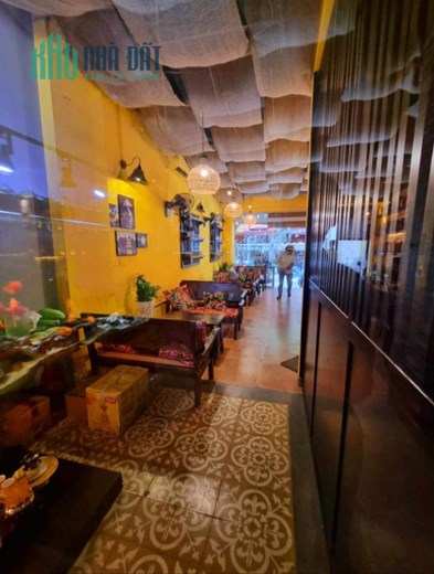 Bán tòa nhà văn phòng 2 mặt ngõ Nguyên Hồng, 90m2 7 tầng mặt tiền 5m giá 35 tỷ