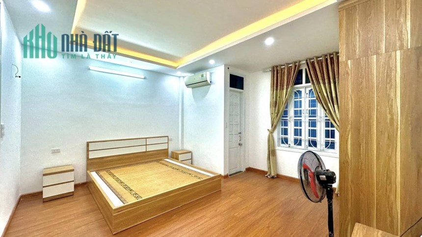 Bán nhà Phân lô Quân Đội,Nguyễn Ngọc Nại, Thang máy,Ôtô, Kinh doanh,40m2x6Tầng,giá 9 tỷ