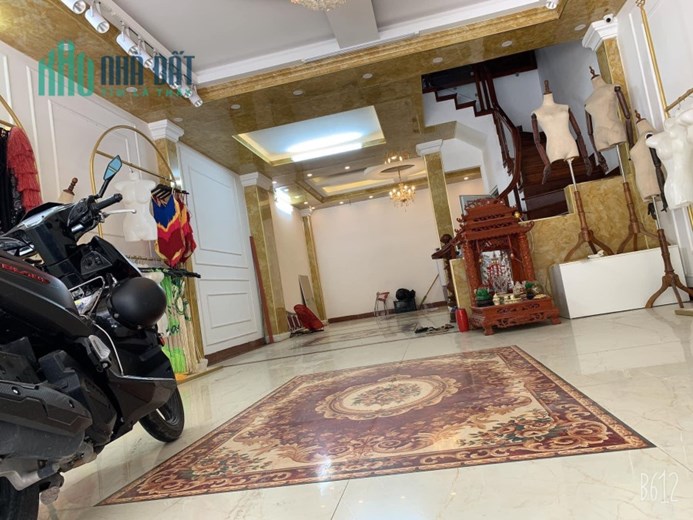 Xuân đỉnh bắc từ niêm.72m2, 6 tầng, mặt tiền 5,5m,gara oto, nội thất cao cấp ở ngay chỉ 11,9 tỷ
