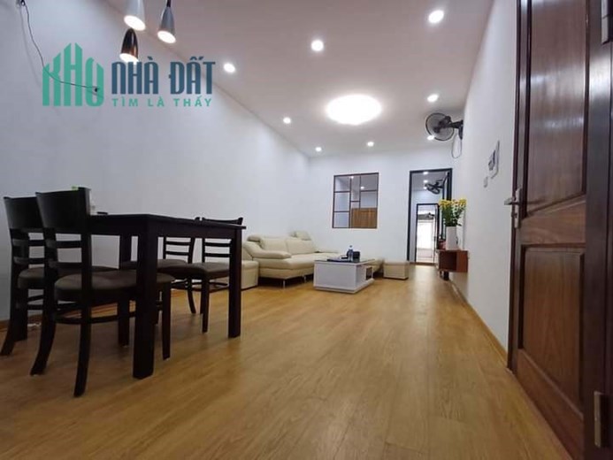 Bán Căn Hộ Tập Thể Chùa Bộc 47/90m2, lô góc 3 thoáng, 3 phòng ngủ, full nội thất, nhà mới ở ngay mà