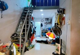 Nhà đường Vĩnh hội Q4 Ngang 3x9 m cách Q1-100m có 1,68 tỷ 2 tầng sổ hồng