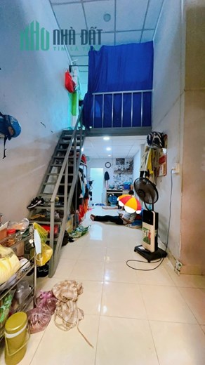 Nhà đường Vĩnh hội Q4 Ngang 3x9 m cách Q1-100m có 1,68 tỷ 2 tầng sổ hồng