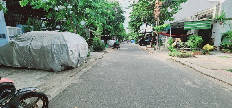 NHÀ 2 TẦNG SÁT BẾN XE - SỔ VUÔNG - KHU VỰC ÍT NHÀ BÁN - KHÁCH TRẢ LÀ BAY