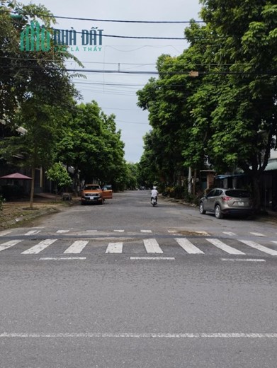 CHÍNH CHỦ CẦN BÁN Nhanh Lô Đất Đẹp Tại khu chung cư Trần Quý Cáp - TP Hòa Bình