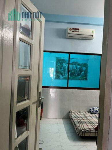 Bán Nhà 4Mx19M 4Tầng HXH - ĐƯờng Kênh Tân Hóa Quận Tân Phú Nhỉnh 6TỶ