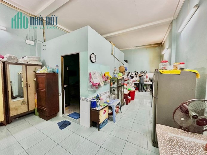 Bán Nhà Lê Ngã Tân Phú Ngang 6m  Cực Hiếm Giáp Q11 Nhĩnh 10 Tỷ