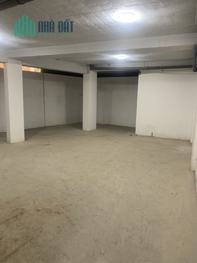 Bán hoặc cho thuê nhà 1Hầm + 4Lầu. MT đường Đặng Văn Bi, Tp Thủ Đức