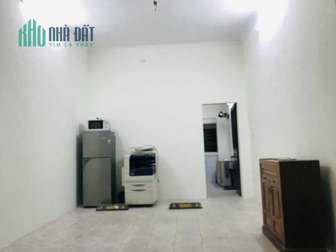 CẦN TÌM NGƯỜI THUÊ TOÀN BỘ NHÀ MẶT BẰNG KINH DOANH MẶT PHỐ NGUYỄN VĂN TRỖI, THANH XUÂN KD TỐT