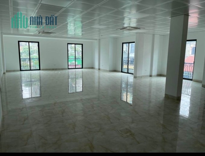 CẦN TÌM KHÁCH THUÊ NGUYÊN NHÀ CỬA HÀNG MẶT PHỐ CÁT LINH, QUẬN ĐỐNG ĐA KD ĐỈNH
