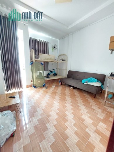Bán Nhà Đẹp Ở Ngay 3.5m x 11m, 3 Tầng, Hẻm Xe Hơi Tới Nhà Chỉ 2.3 Tỷ
