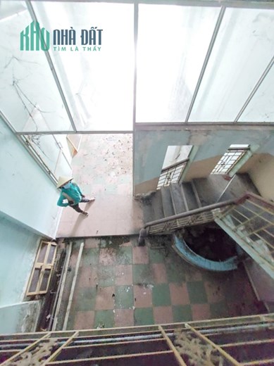 MẶT TIỀN ĐƯỜNG 12M - KINH DOANH SẦM UẤT - 3 TẦNG 5.1M x 17.3M- Q12 GIÁ CHỈ 4.95 TỶ