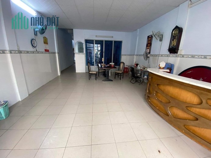 Bán nhà Mặt tiền Ngô Tất Tố - Nguyễn hữu Cảnh, giáp Quận 1, DT: 4.5x18m, 2 Tầng, 14.5 tỷ