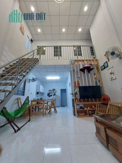 Bán Nhà Tân Quý Tây 3 Tầng Bề Ngang  8.5m x 11m Chỉ 2.87 Tỷ TL Tốt