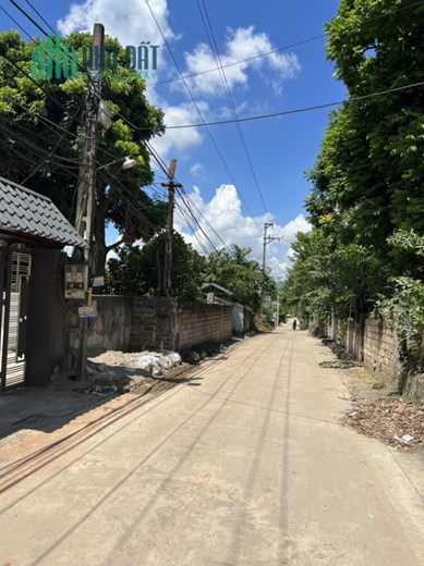 mảnh đất lý tưởng nghỉ dưỡng phân lô đẹp xuất thần - không có lô thứ 2
- diện tích 527m đất Tân