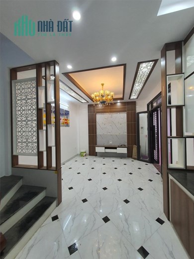 EM BÁN CĂN HỘ XÂY MỚI, 5 tầng, 4 phòng ngủ, 4 vệ sinh, phòng thờ, sân phơi tại Dương Nội, Hà Đông