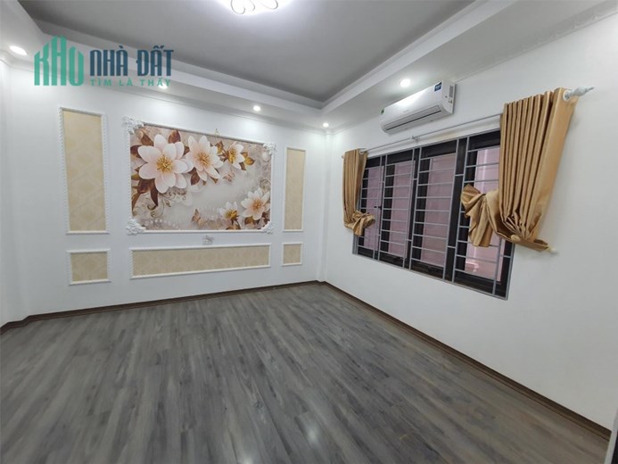 EM BÁN CĂN HỘ XÂY MỚI, 5 tầng, 4 phòng ngủ, 4 vệ sinh, phòng thờ, sân phơi tại Dương Nội, Hà Đông