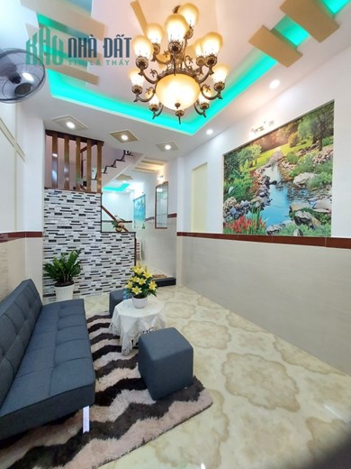 Bán nhà đẹp gò vấp, 40m2, 3 Tầng, 4. tỷ, Lê Đức Thọ, Oto đỗ cửa.