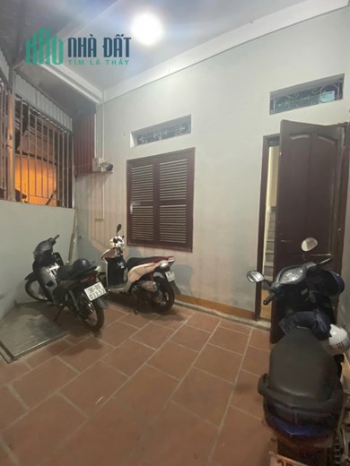 Cực Phẩm, Bán nhà Trần Thái Tông, Cầu Giấy Lô góc 56m2  4tầng chỉ với 7tỷ