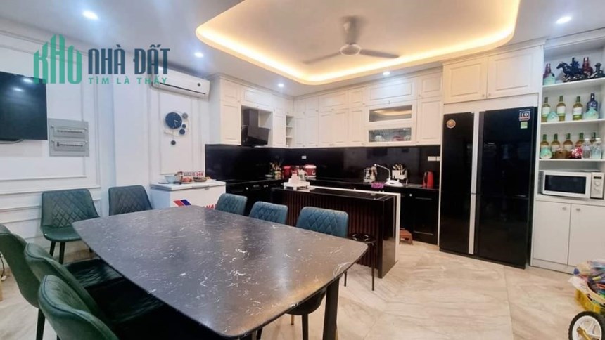 Bán nhà Văn Quán, phân lô ô tô tránh, ở và kinh doanh đỉnh, 55m2, 5 tầng. Giá 8,4 tỷ