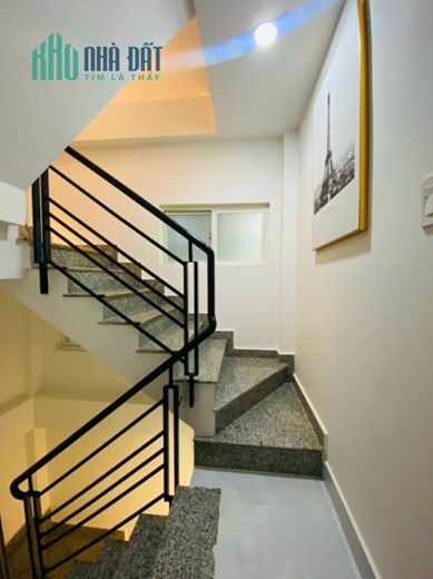 Nhà Mới Tô Hiến Thành -Sư Vạn Hạnh Quận 10 - 4 Tầng, sát Mặt tiền, Nhỉnh 5tỷ