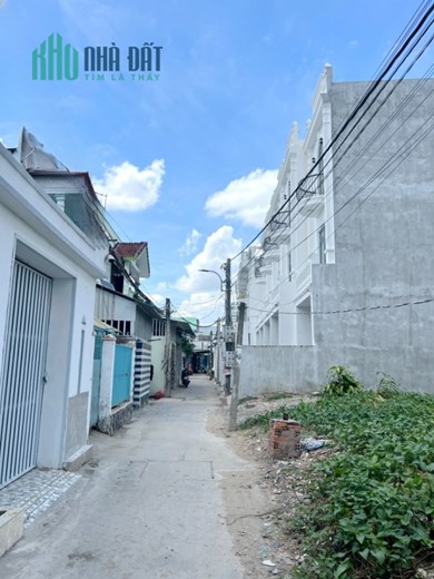 Bán gấp nhà mới 2 tầng (5x16m) thị trấn Cần Giuộc Long An - 1.7 Tỷ