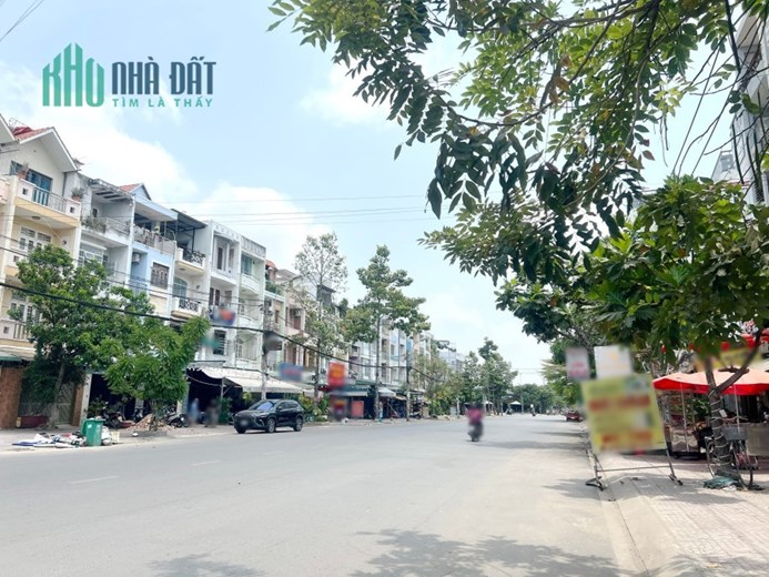 Nhà 6 tầng mặt tiền chính Tạ Quang Bửu 4x21m P4Q8 - Giá 18 Tỷ
