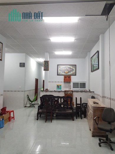 NHÀ CHÍNH CHỦ - GIÁ TỐT - Cần Bán Căn Nhà Vị Trí Đẹp Tại Bến Lức, Long An
