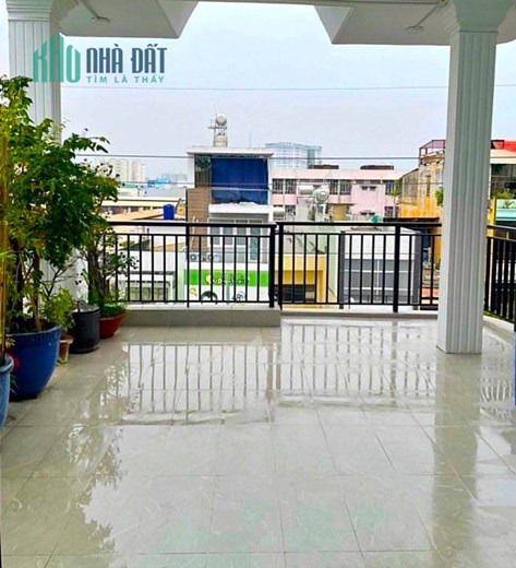 Mặt Tiền Lạc Long Quân 70m2 không lộ giới, 5 Tầng mới Kinh Doanh đỉnh