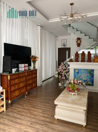 CẦN BÁN NHANH KHÁCH SẠN ĐẸP VỚI GIÁ SIÊU ƯU ĐÃI Tại Đà Lạt, Lâm Đồng
