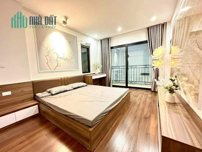 Nhà mới đẹp ở luôn Khương Trung, cách ô tô 20m: 38m2x5 tầng mặt tiền 4m 4.38 tỷ.
