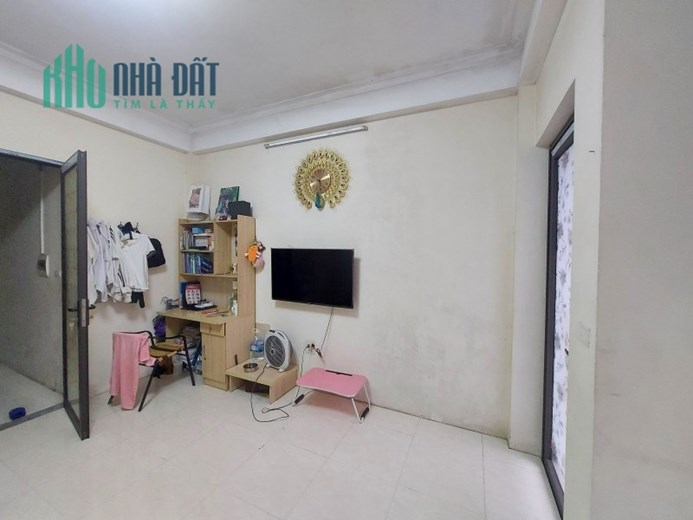 Bán nhà phân lô Tôn Đức Thắng 42m2 x 3 tầng, gần oto, ngõ thông, 4.95 tỷ