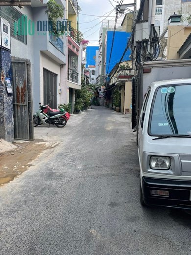 Bán NHà Hẻm 13 KD Trần Văn Hoàng 36m2 - 2 tầng