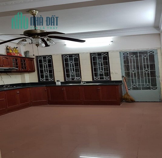 Ôtô vô nhà hạ chào 2,3 tỷ, đường Yên Đỗ, P1, Bình Thạnh, 78m2, 3 tầng, giá rẻ