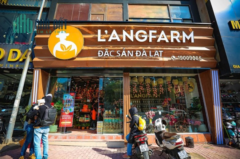 [ SIÊU PHẨM ] MP TRUNG KÍNH ĐÔI 170M2, VỈA HÈ 8M, KD SẦM UẤT, K QUY HOẠCH.