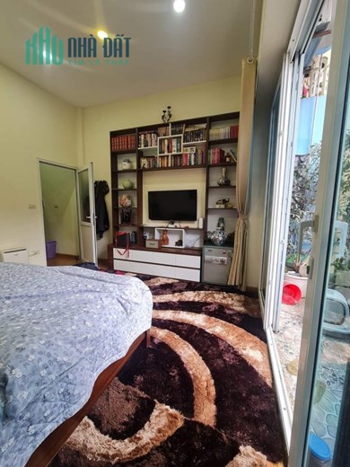 Bán nhà ngõ 69B/45 Hoàng Văn Thái 42m2, 4 tầng giá 6.3 tỷ