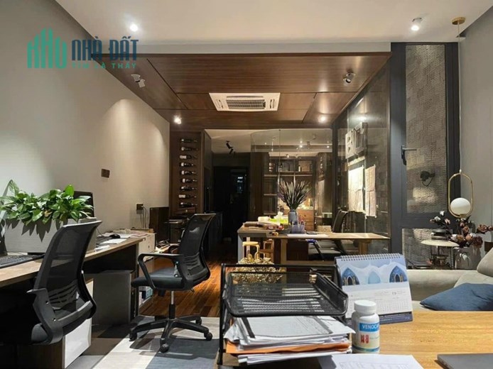 Bán Nhà MT Hai Bà Trưng Quận 1. DT 5m X 16m Tiện Xây Mới,Giá 26 Tỷ