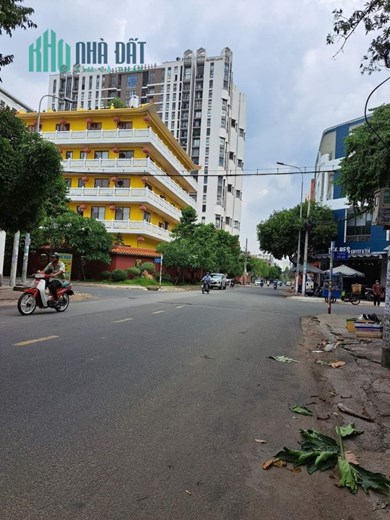 NGỢP BANK NẶNG CẦN BÁN NHANH - NHÀ MẶT TIỀN 5 TẦNG - TRẦN VĂN KIỂU - QUẬN 6 - GIẢM 2 TỶ