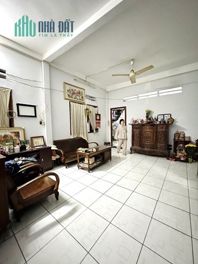 GIẢM 1.1 TỶ - LVS  Phú Nhuận - 110M2 - VUÔNG A4 - HXT TRÁNH - Giá chỉ 14.9 Tỷ thương lượng