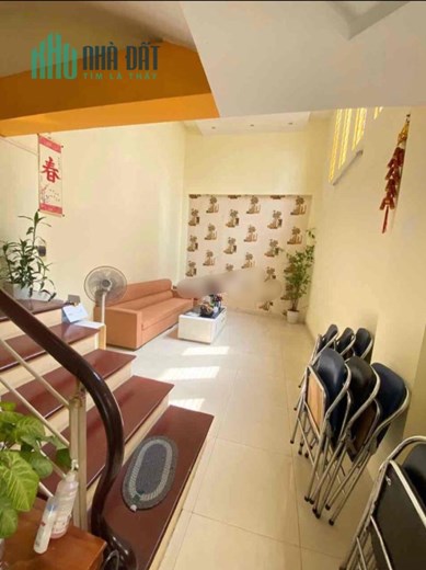Cho thuê nhà ngõ  Cầu Giấy 40m2 x 5T 5 ngủ 3wc