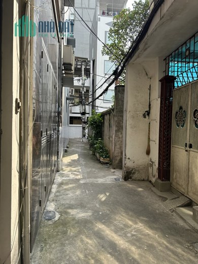 cho thuê nhà ngõ Võ Chí Công 25m2 x 4T 3 ngủ 3 wc