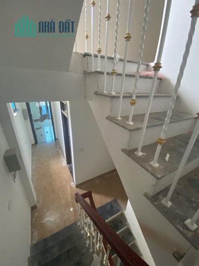 Bán nhà riêng Thái Thịnh Đống Đa 85m 4 tầng mặt tiền 4m ngõ thông gần phố nhỉnh 5 tỷ lh 0975124520