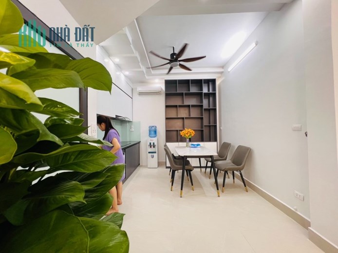 ÂU CƠ - Nhà đẹp ở luôn, 14 phòng, 10m Ô tô Giá đầu tư 7.1 Tỷ