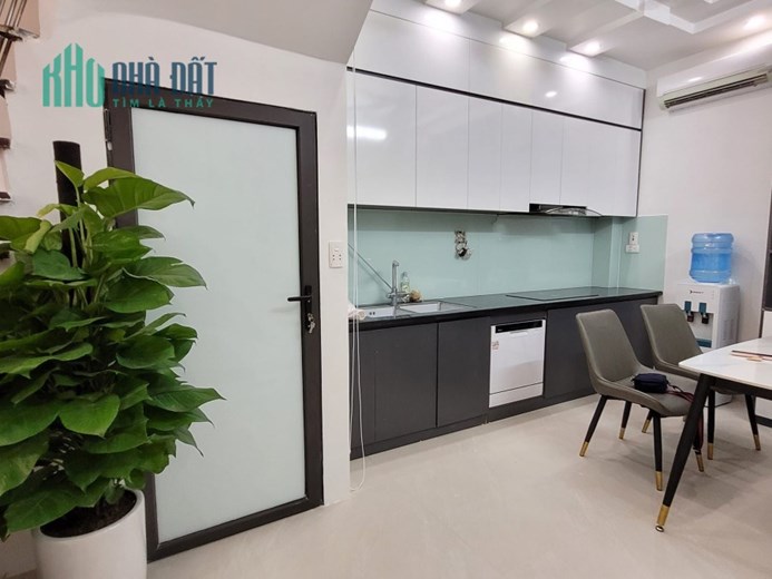 NGHI TÀM - Nhà mới Ở ngay, 14 phòng, 10m Ô tô tránh Bao sang tên 7.2 Tỷ