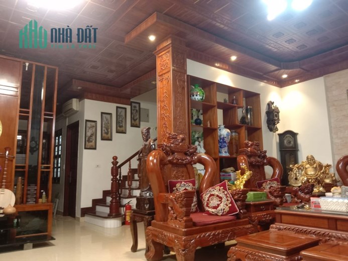 Biệt Thự Sân Vườn KĐT Việt Hưng 105m2, 4 Tầng, MT 7m, Vỉa Hè – Ô tô Tránh giá 20 Tỷ
